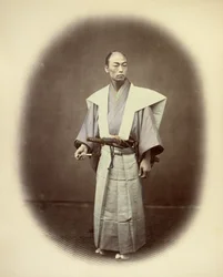 Yakonin japonais en tenue de cérémonie