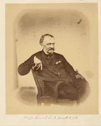 Major-Général Sir R. Garrett, K.C.B.