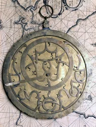Astrolabe flamand (Louvain) du XVIe siècle