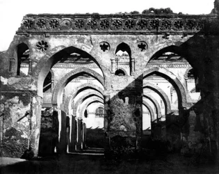 Ruine de mosquée, Le Caire, Égypte, 1878