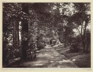 Leamington, dans les jardins Jephson