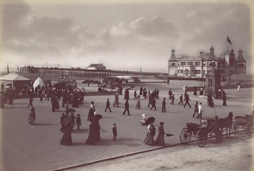 Rhyl. Le Pavillon et la Jetée, années 1870