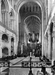 Le chœur, cathédrale de Norwich, 1924-1926