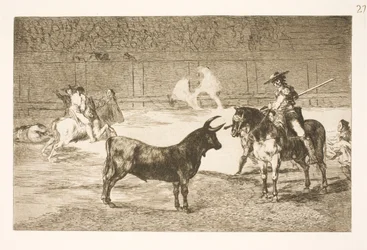 Le célèbre picador, Fernando del Toro, provoque le taureau furieux avec sa lance