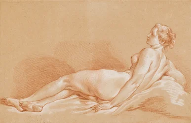 Jeune femme allongée