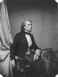 Franz Liszt, compositeur et pianiste hongrois, vers 1860