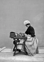 Ouvrier à la manufacture de tabac de Florence, 1901