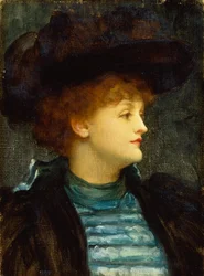 Portrait de femme en robe turquoise avec manteau et chapeau noirs