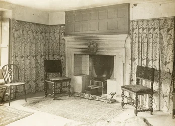 Manoir de Kelmscott : Le salon vert