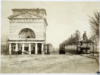 La barrière de Passy dans "les barrières de Paris" photographies par Gouviot