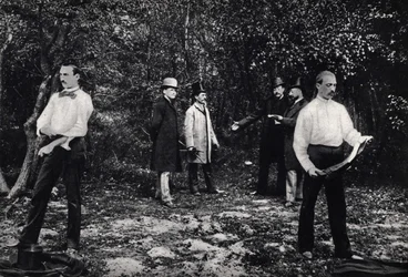Mise en scène photographique : le duel avec la lance
