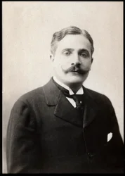 Portrait de Pierre Decourcelle (1856-1926), écrivain français