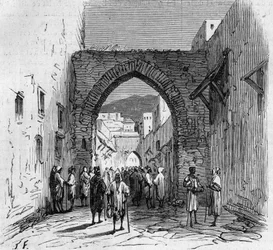 Population juive de Tétouan au Maroc : vue de la porte du quartier juif