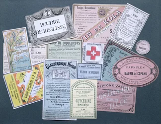 Étiquettes pharmaceutiques, fin XIXe et début XXe siècle
