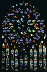 Rosace du transept sud représentant le Jugement dernier