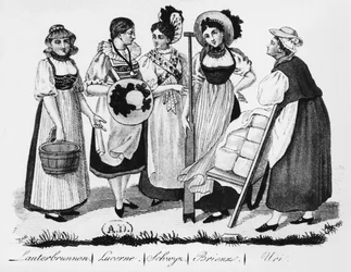 Femmes suisses en costume traditionnel