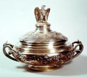 Plat de légumes, Service Napoléon III, 1855