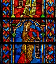 Fenêtre w7 représentant le prophète Isaïe sur l