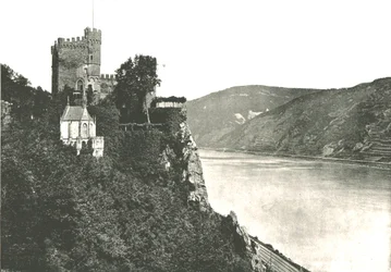 Château de Rheinstein sur le Rhin, Allemagne, 1895