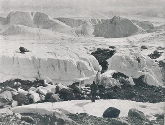 Glace crevassée à l