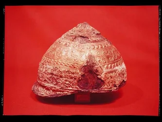 Casque, d