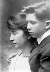 Margaret et son fils Stuart, vers 1919