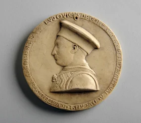 Médaillon en plâtre