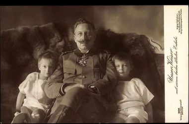 Kaiser Wilhelm II, deux fils aînés, Liersch 3686