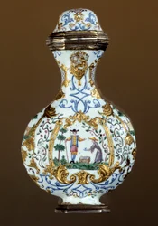 Art allemand : Flacon de parfum du XVIIIe siècle