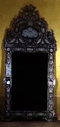 Miroir, avec armoiries de la Maison de Nassau, gravé par Carl Sang