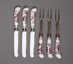 Manches de couteau et de fourchette de Meissen, vers 1735