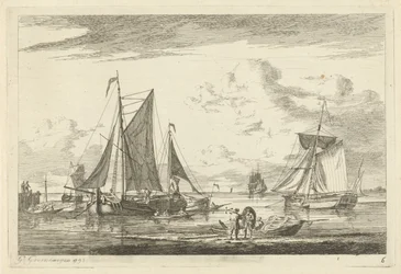 Plage et mer avec divers bateaux