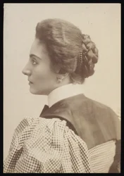Portrait de Gemma Bellincioni (1864-1950) par Giacomo Brogi (1822-1881)