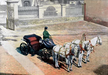 Une troïka tirée par trois chevaux en été, Russie, vers 1890