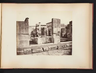 Vue sur les ruines de la Casa di Salustio à Pompéi, Italie