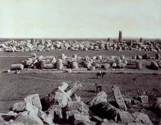 Panorama des vestiges du Temple de Minerve et du Temple d