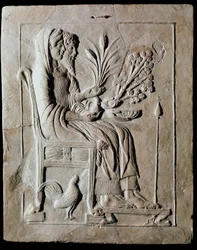 Art grec : plaque votive en terre cuite représentant Perséphone sur le trône et Hadès, provenant de Locres. 470 av. J.-C. Reggio de Calabre, Musée national