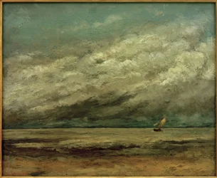 Voilier près de la côte, ciel orageux