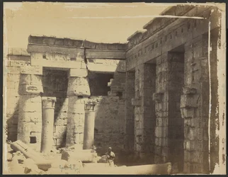 [Temple mortuaire de Ramsès III]
