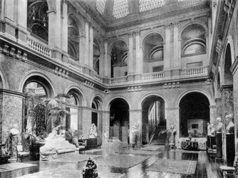 La Grande Salle, Bridgewater House, 1908