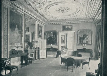 Salle à manger de la reine à Osborne House, vers 1899, 1901