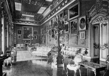 La salle de Waterloo, Apsley House, 1908