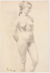 Modèle féminin debout