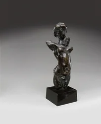 Vie - Torse avec tête, conçue en 1906, cette version a été fondue par Valsuani en 1951 (bronze à patine brune).