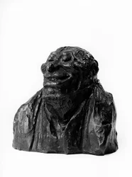 Les bustes des « Célébrités du Juste Milieu » Caricature du Comte Auguste Hilarion de Keratry (1769-1859), député et pair de France. Sculpture par Honoré Daumier (19e siècle)