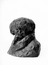 Les bustes chargés des Célébrités du Juste Milieu. Caricature par Clément Prunelle (1777-1853), médecin, député et maire de Lyon. Sculpture par Honoré Daumier (1808-1879) XIXe siècle. Dim en cm H 13 x L 15 Inv RF 263 Musée des Beaux Arts, Palais Longchamp