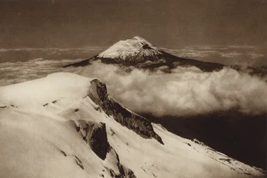 Mexique : Popocatepetl, vu du sommet de Iztaccihuatl (photo n/b)