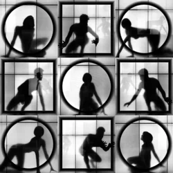 Silhouettes en grille dynamique