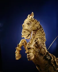 Cheval, du char de temple rituel (bois peint)