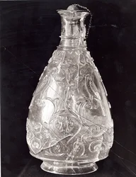 Aiguière avec des oiseaux du Trésor de Saint-Denis, égyptien, période fatimide, fin du 10e siècle